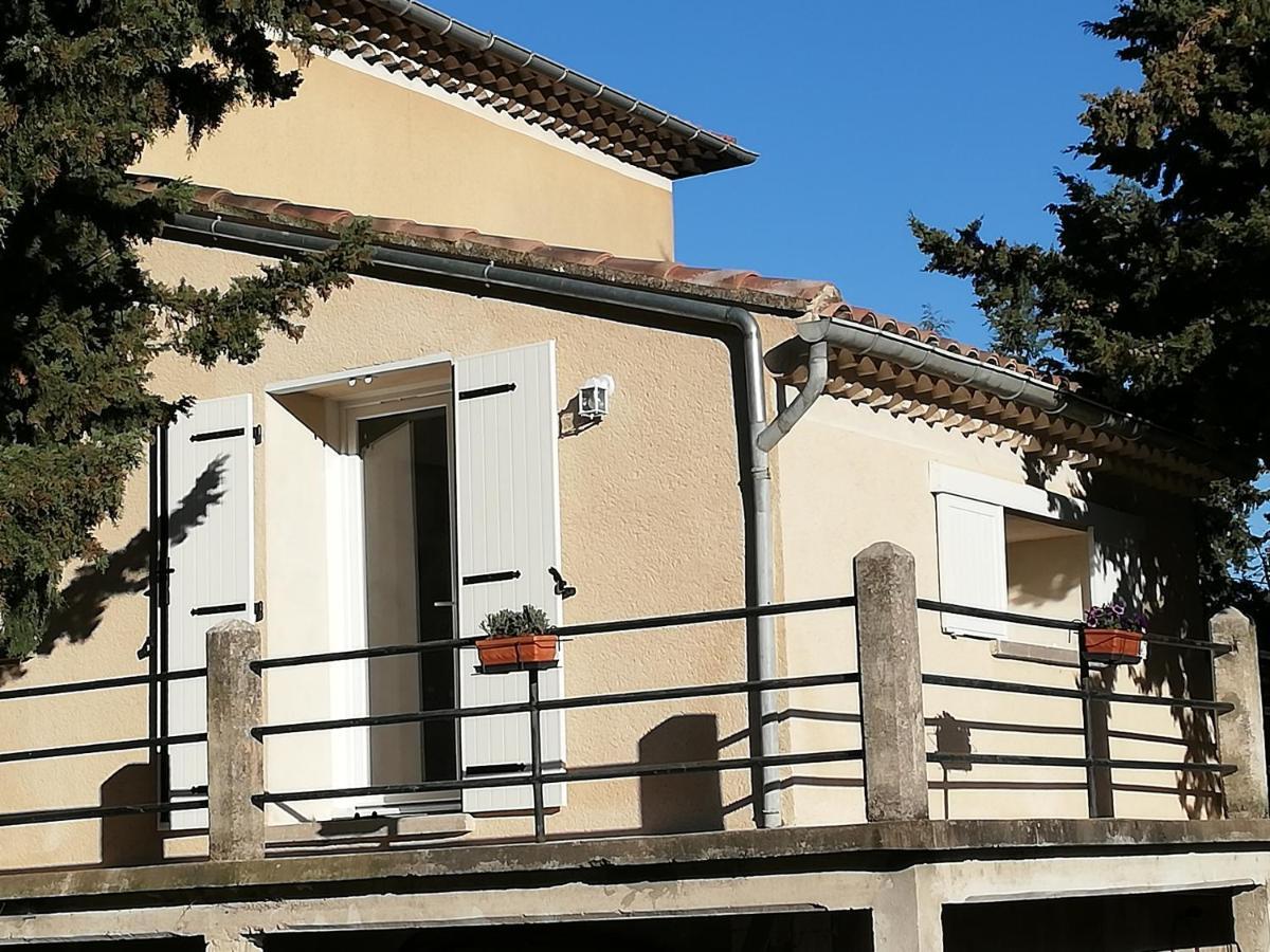 Studio En Campagne Dans Une Ferme Bio Nyons Exterior photo